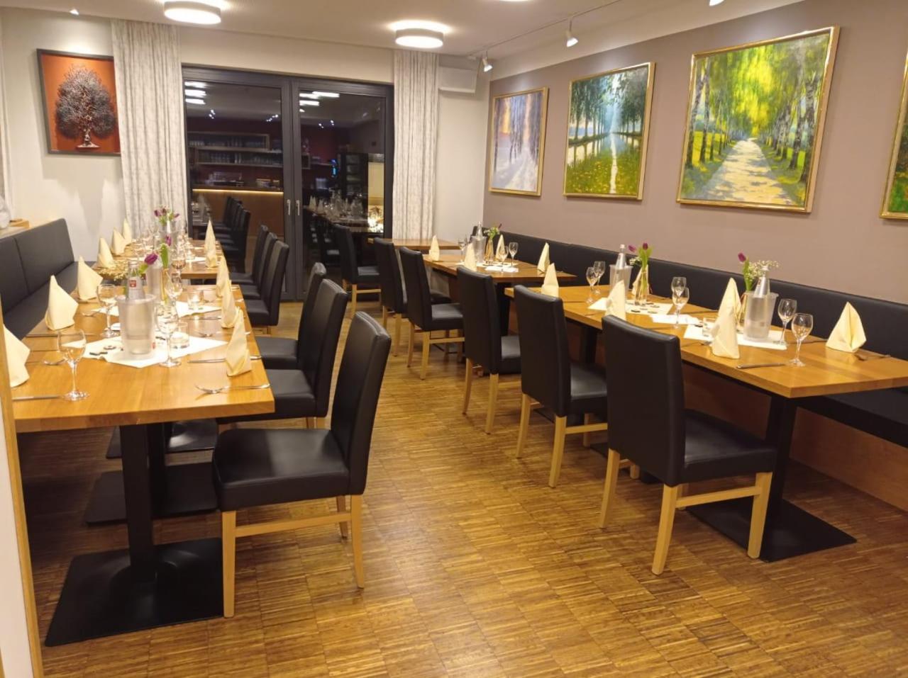 Stadthotel Reich Mellrichstadt Esterno foto